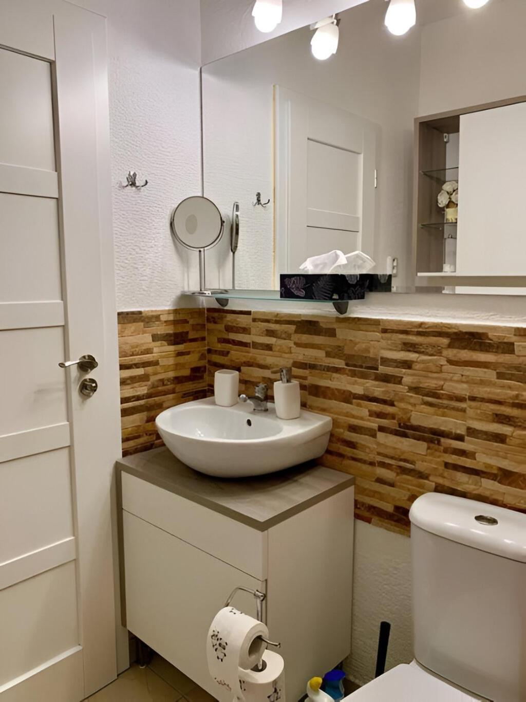 Park View City Center Location Apartment With Balcony Bratislava Exteriör bild