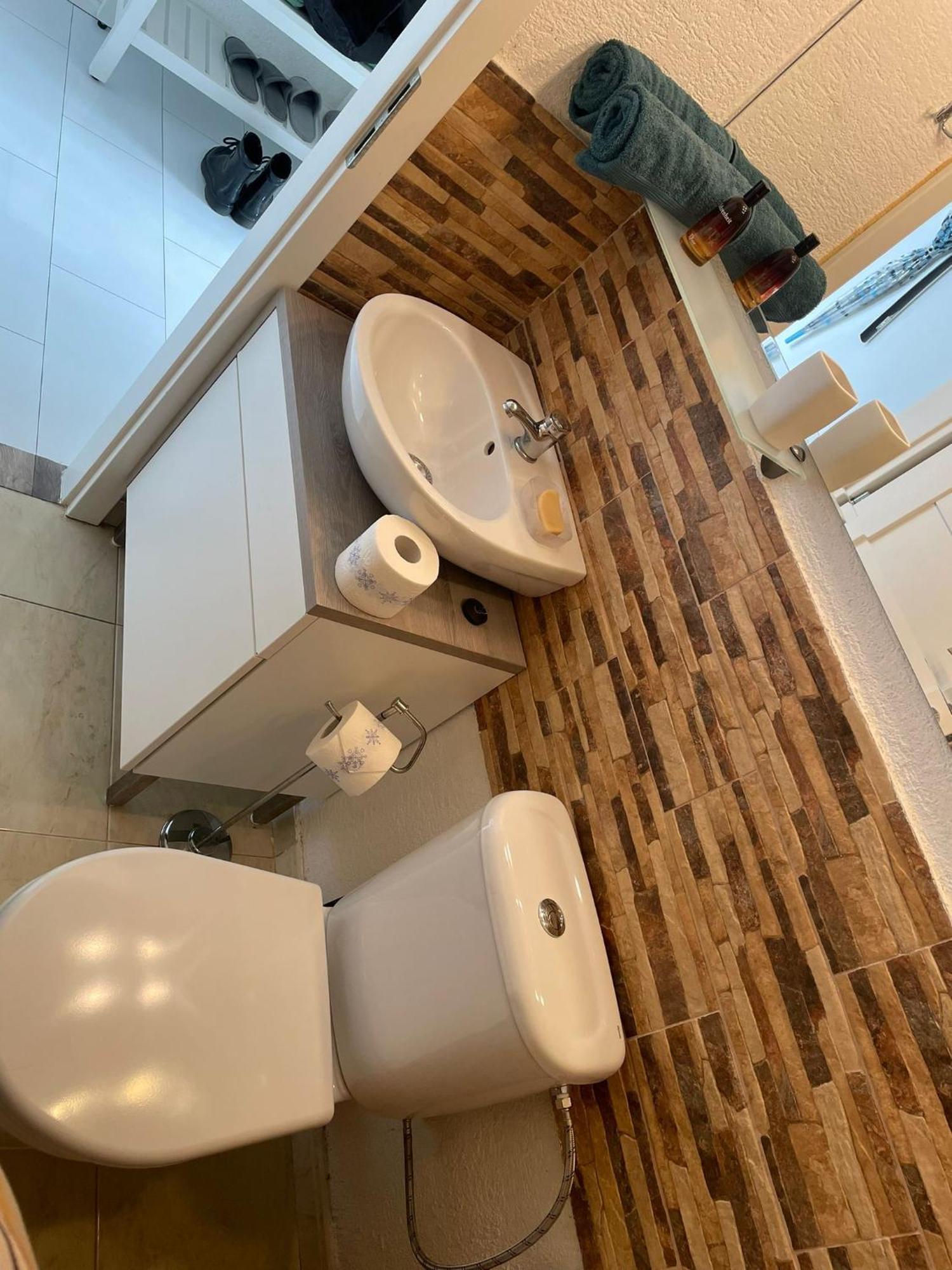 Park View City Center Location Apartment With Balcony Bratislava Exteriör bild