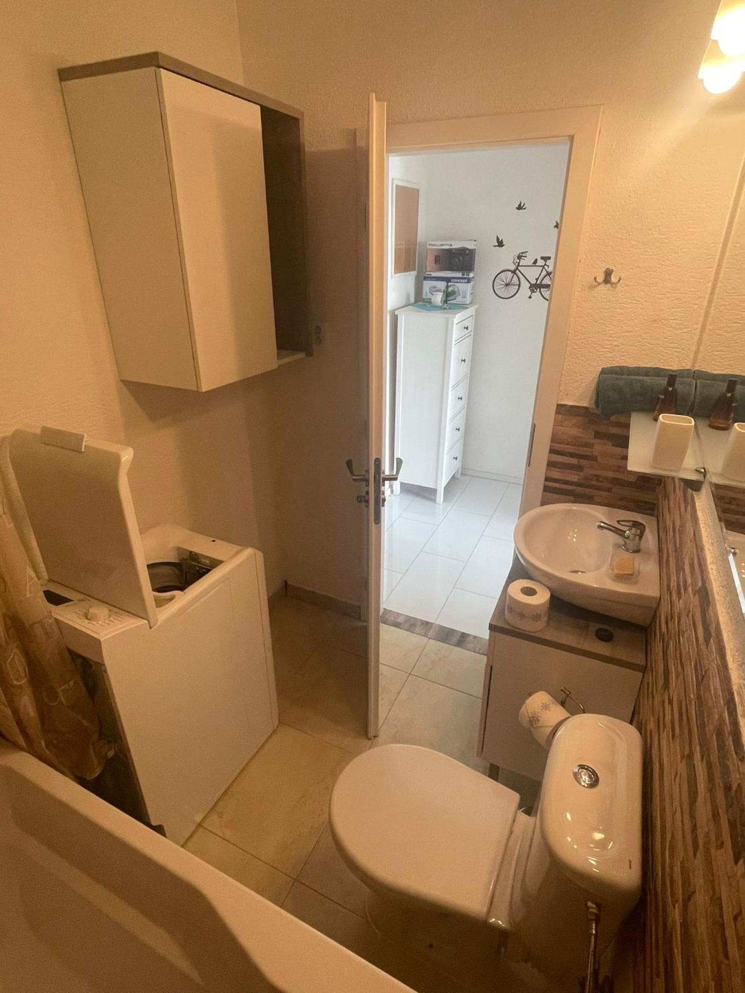 Park View City Center Location Apartment With Balcony Bratislava Exteriör bild