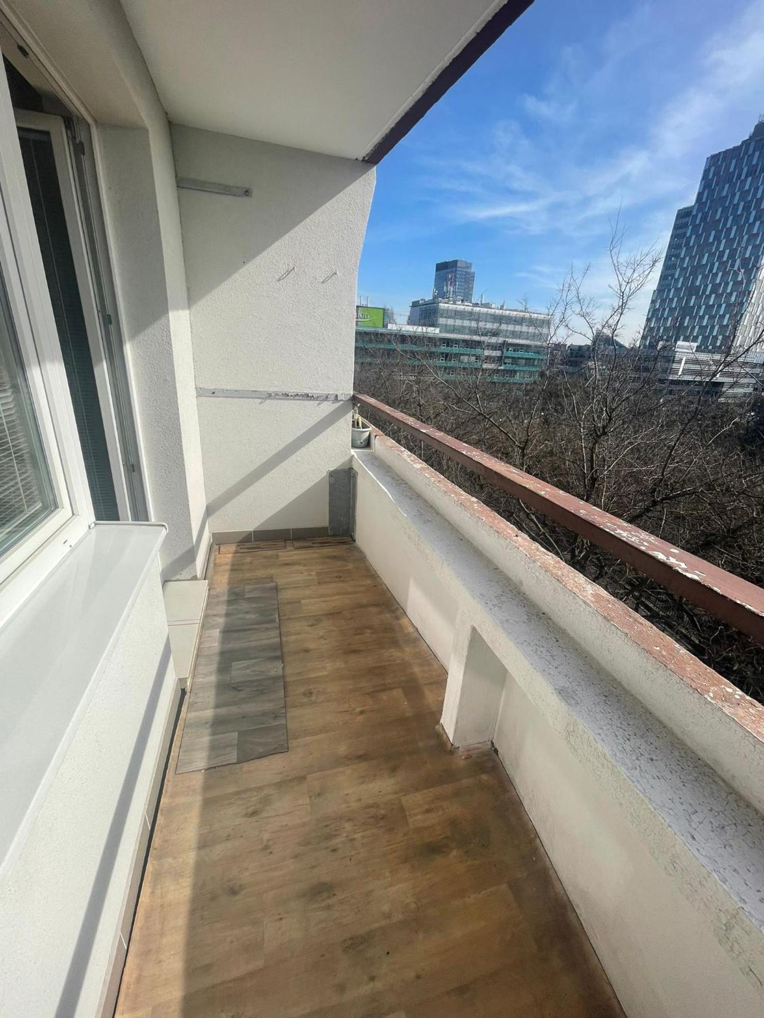 Park View City Center Location Apartment With Balcony Bratislava Exteriör bild