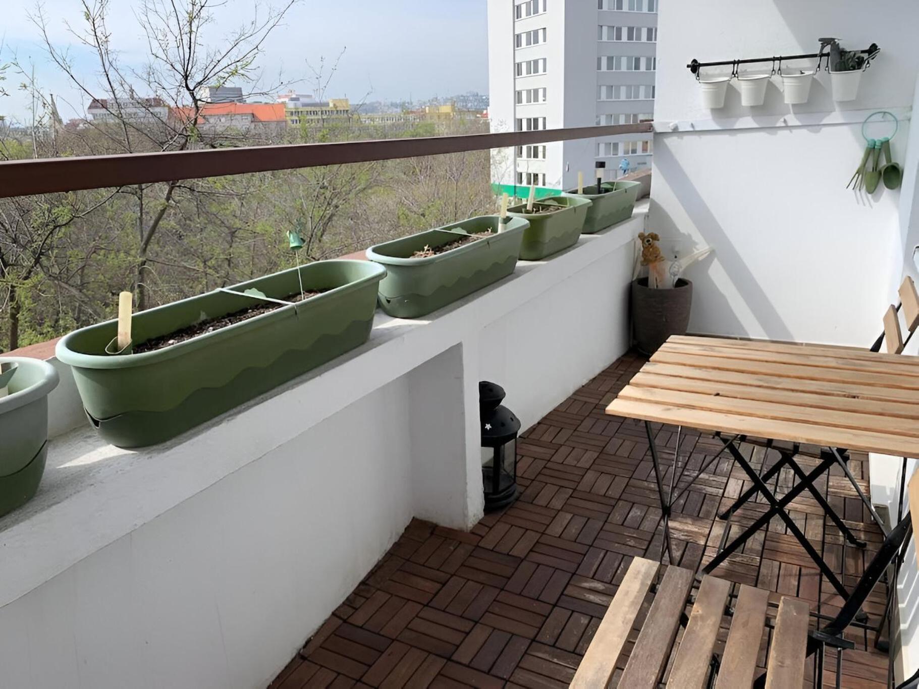 Park View City Center Location Apartment With Balcony Bratislava Exteriör bild